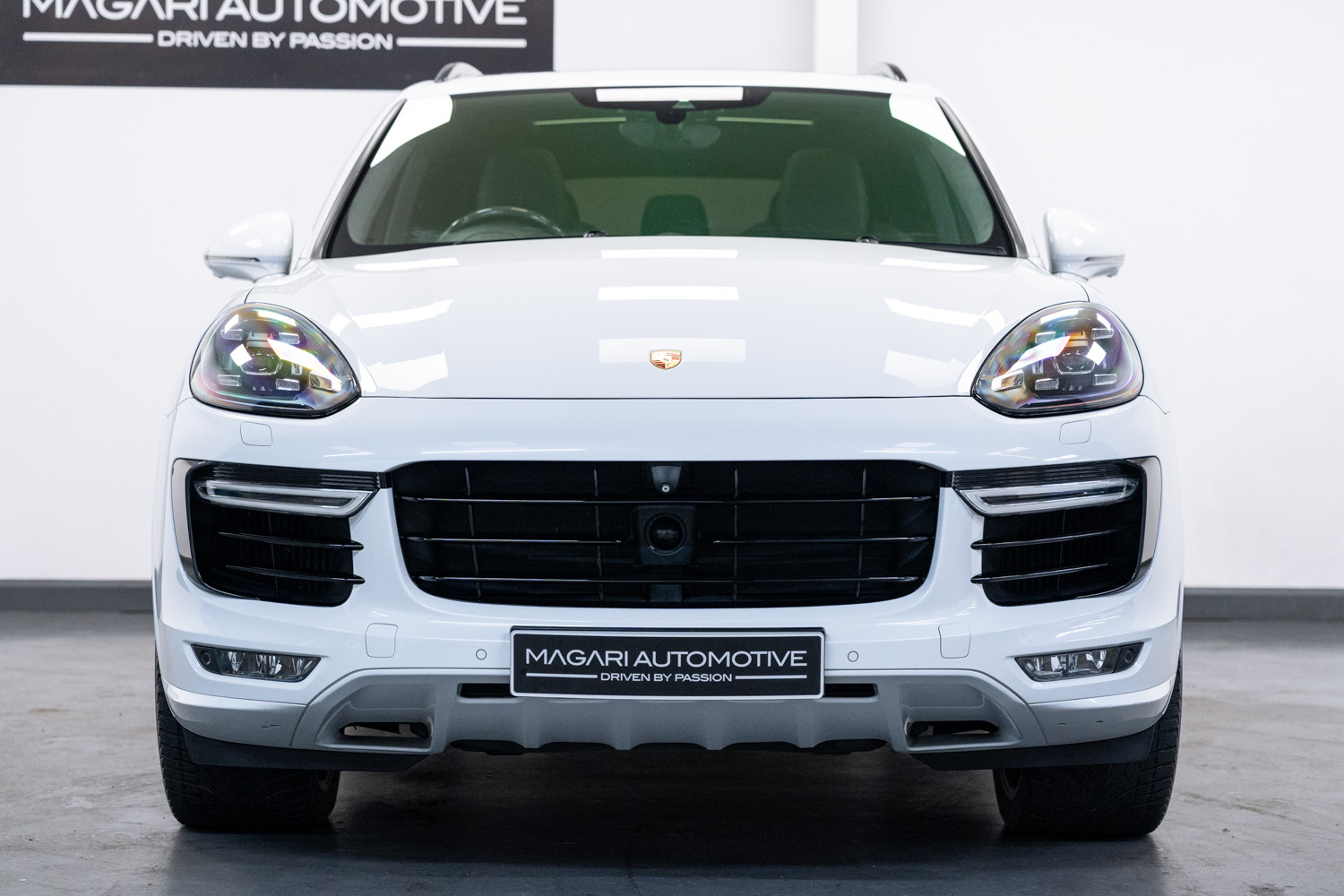 Porsche Cayenne - Magari Automotive