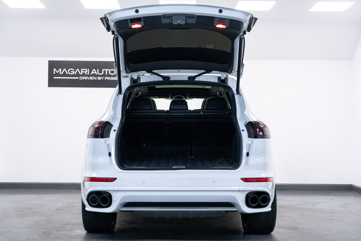 Porsche Cayenne - Magari Automotive