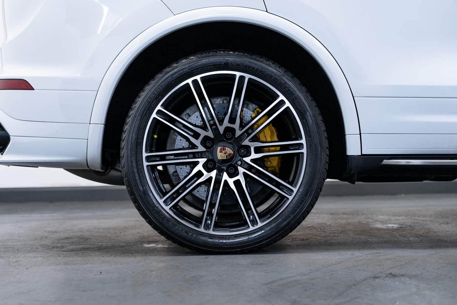 Porsche Cayenne - Magari Automotive