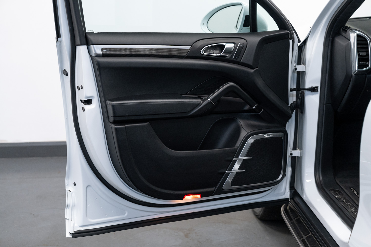 Porsche Cayenne - Magari Automotive