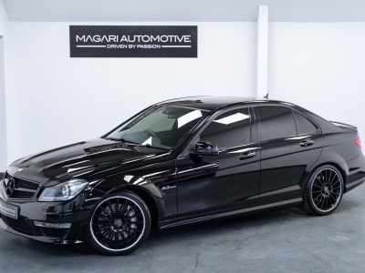 Mercedes Benz C63 Amg