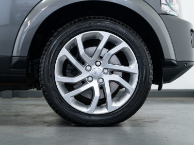 Land Rover Discovery 4