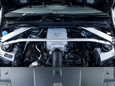 Aston Martin V8 Vantage