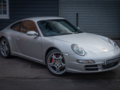 Porsche 911 Carrera