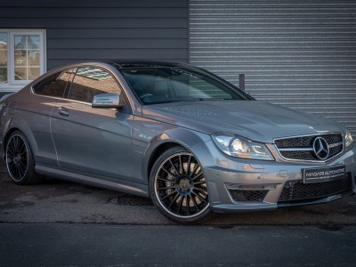 Mercedes Benz C63 Amg