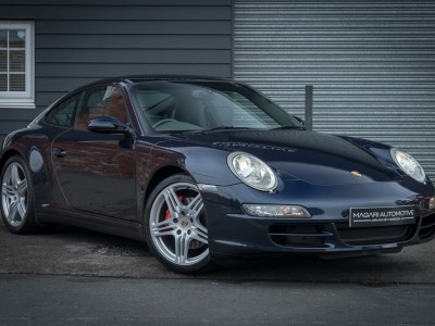 Porsche 911 Carrera 4s