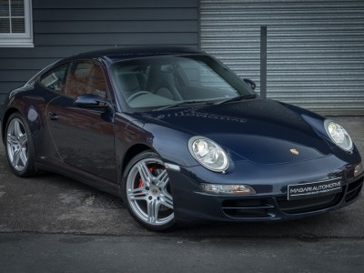 Porsche 911 Carrera 4s