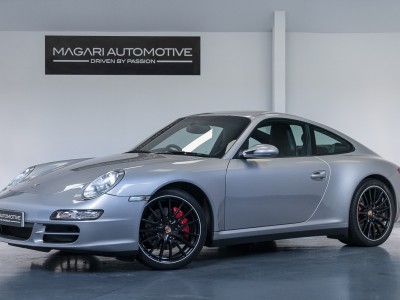 Porsche 911 Carrera 4s