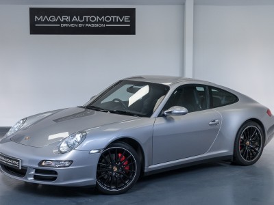 Porsche 911 Carrera 4s