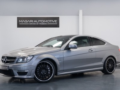 Mercedes Benz C63 Amg