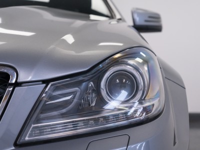 Mercedes Benz C63 Amg