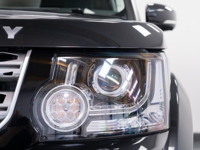 Land Rover Discovery 4