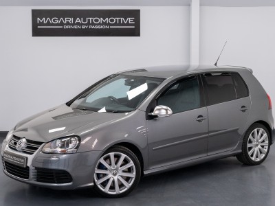 Volkswagen Golf R32
