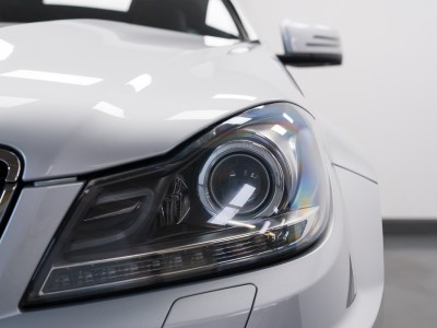 Mercedes Benz C63 Amg
