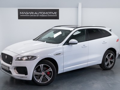 Jaguar F Pace