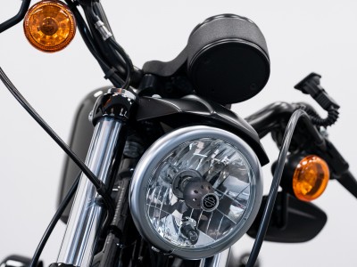 Harley Davidson Sportster Xl883 Iron
