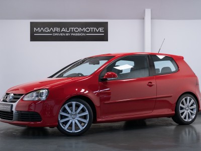Volkswagen Golf R32