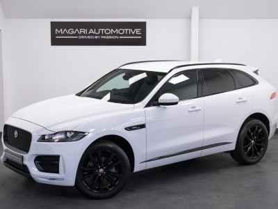 Jaguar F Pace