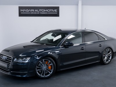 Audi S8
